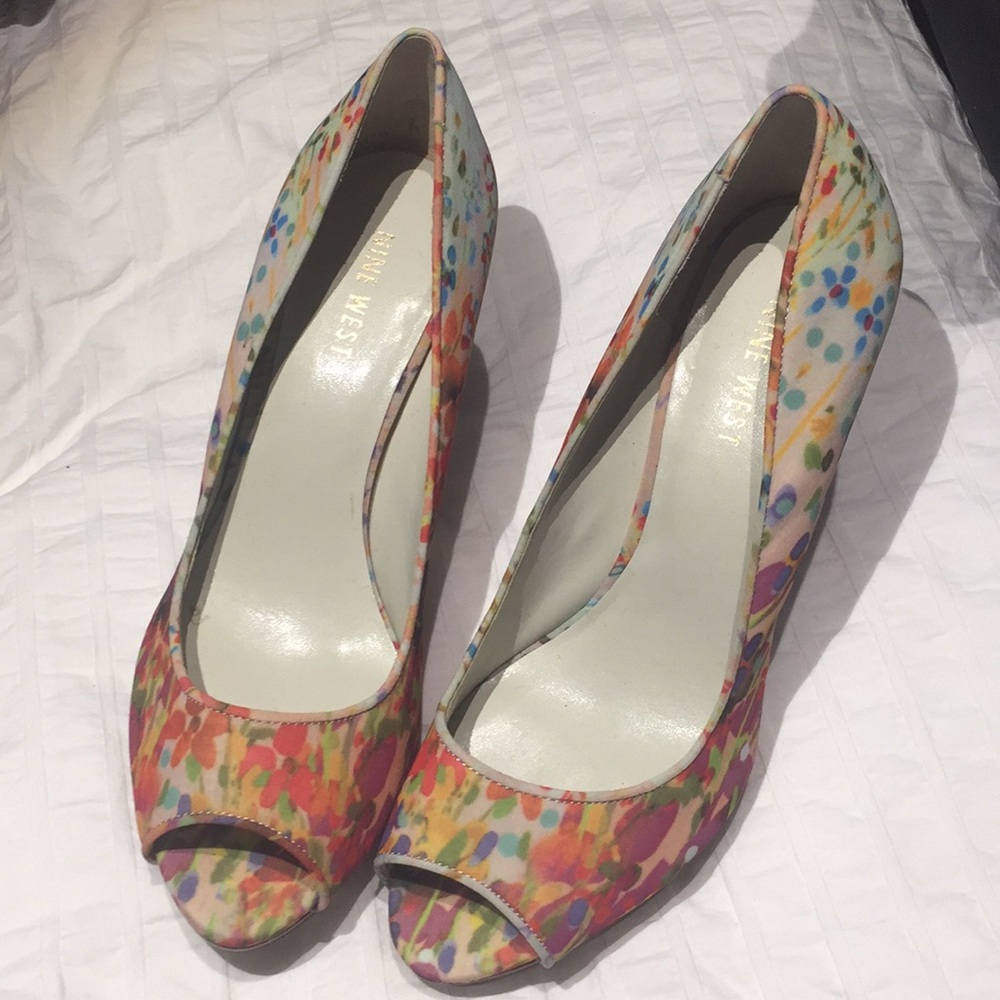Nine West Multi Colored Peep Toe Platform Heels